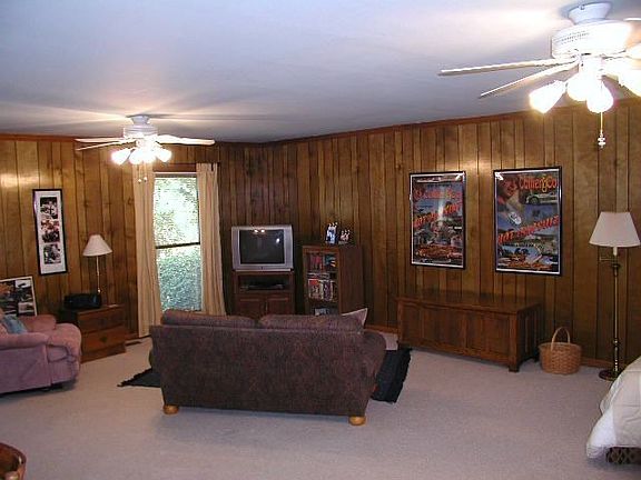 19X24 bonus room