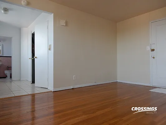 Rented by Crossings Realty | media 1