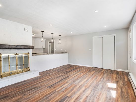 45 N Belgian Rd, Danvers, MA 01923