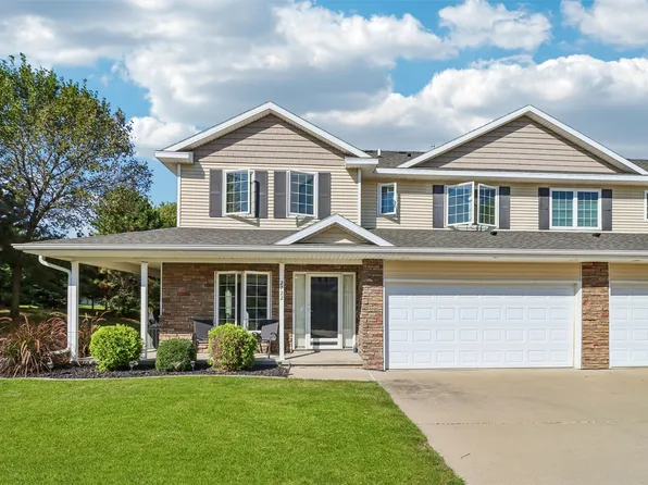 2722 NW 154th Ct, Clive, IA 50325