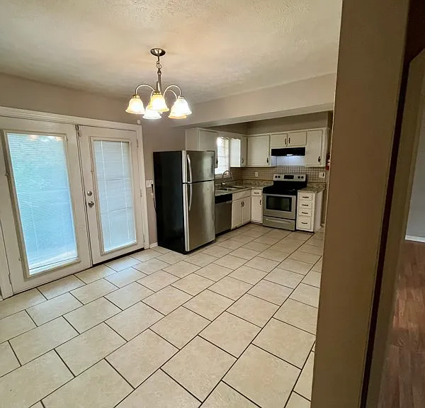 6044 Cordova Rd — Photo 11