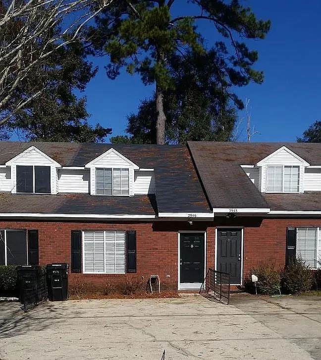 3 bed, 1236 sqft, $1,600 — Photo 1