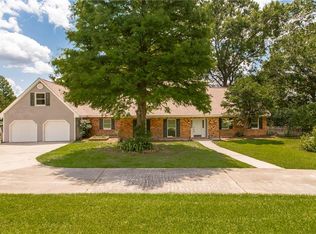 100 Lake Ct, Covington, LA 70435