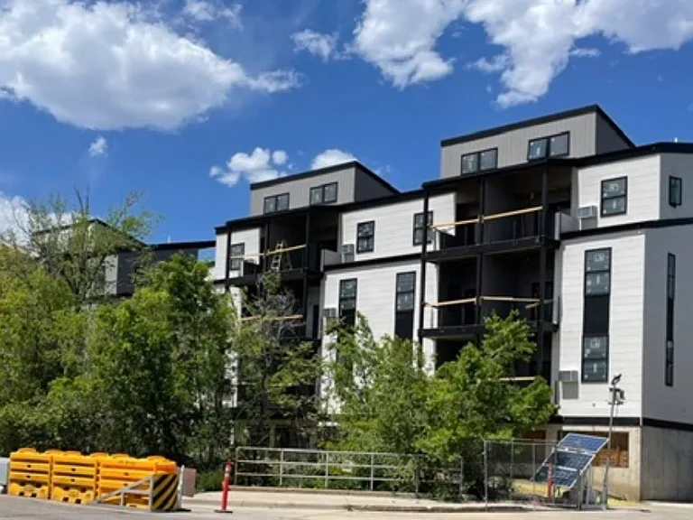 2301 Pearl St #40 — Photo 8