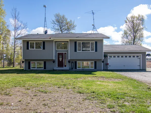 45768 Fox Cir, Kenai, AK 99611