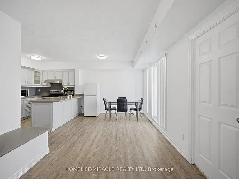 3049 Finch Ave W #2002 — Photo 16