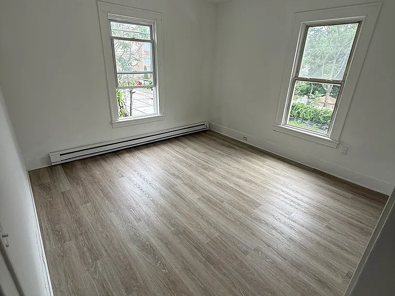 294 Broad St #2 — Photo 8