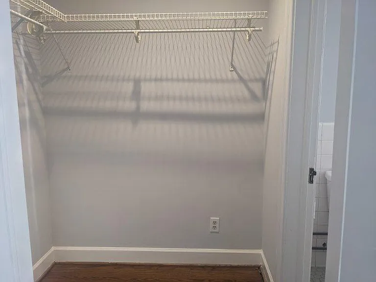 719 D St NE #203 — Photo 6