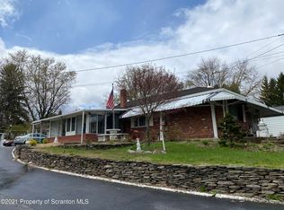 1144 Franklin St, Old Forge, PA 18518