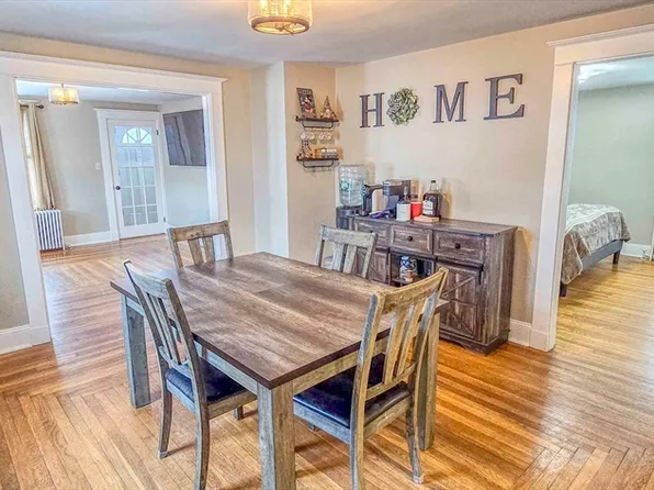 174 Slocum Rd, Dartmouth, MA 02747