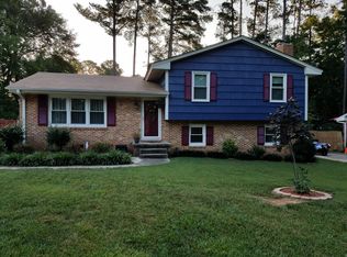 3500 Huntleigh Dr, Raleigh, NC 27604