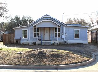 1130 W Hyman St, Stephenville, TX 76401