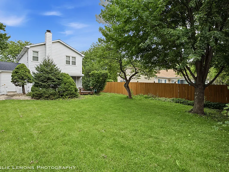 554 Fessler Ave — Photo 24