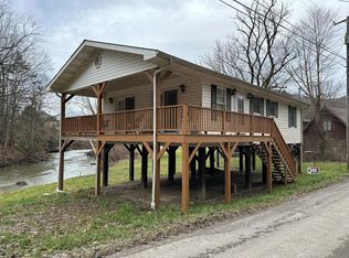 221 Pert Creek Rd, Whitesburg, KY 41858