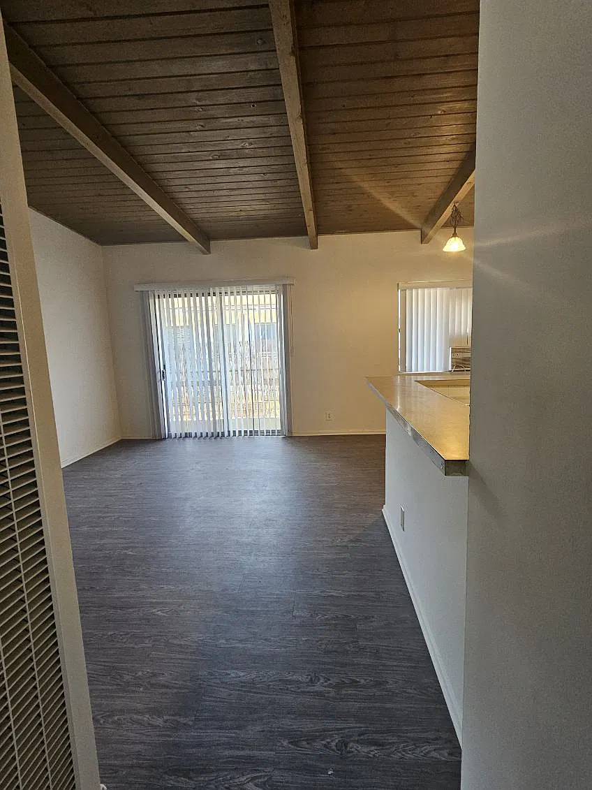 1 bed, 600 sqft, $2,050 — Photo 4