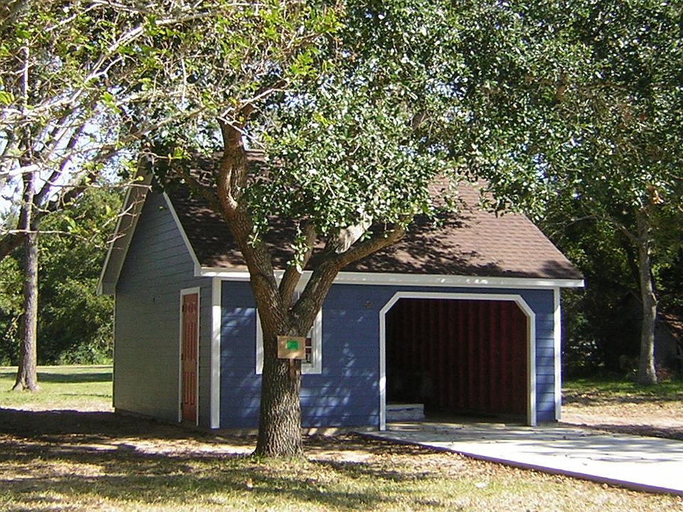 2nd image of 648 Taylor St