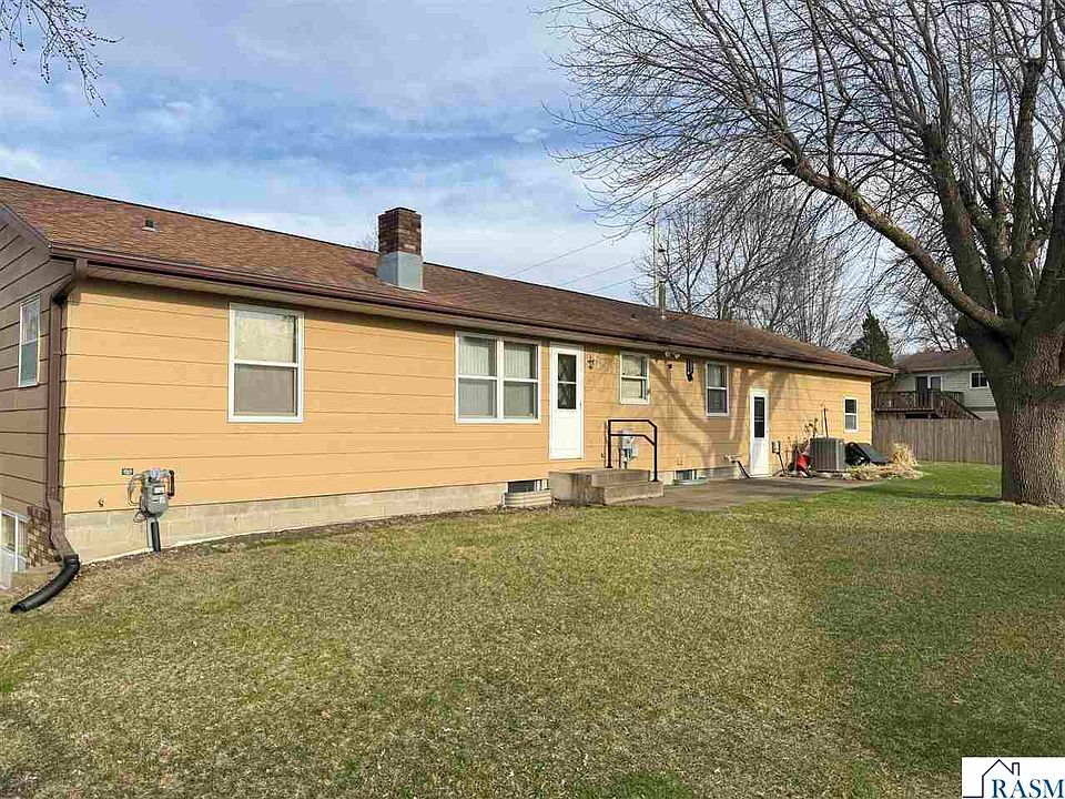 2nd image of 1803 Candi Ln