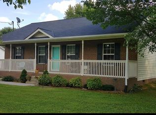 109 Poplar St, Portland, TN 37148