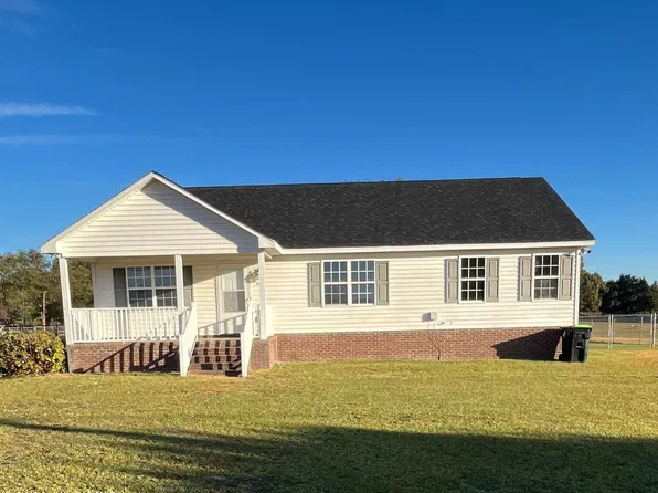 5152 Needham Road, Bailey, NC 27807