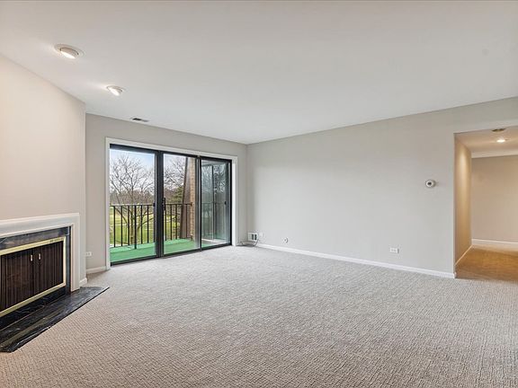 3rd image of 2 The Court Of Harborside APT 311