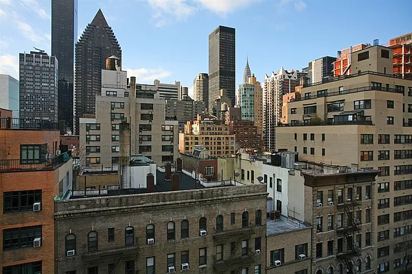 Sold by Corcoran | media 4