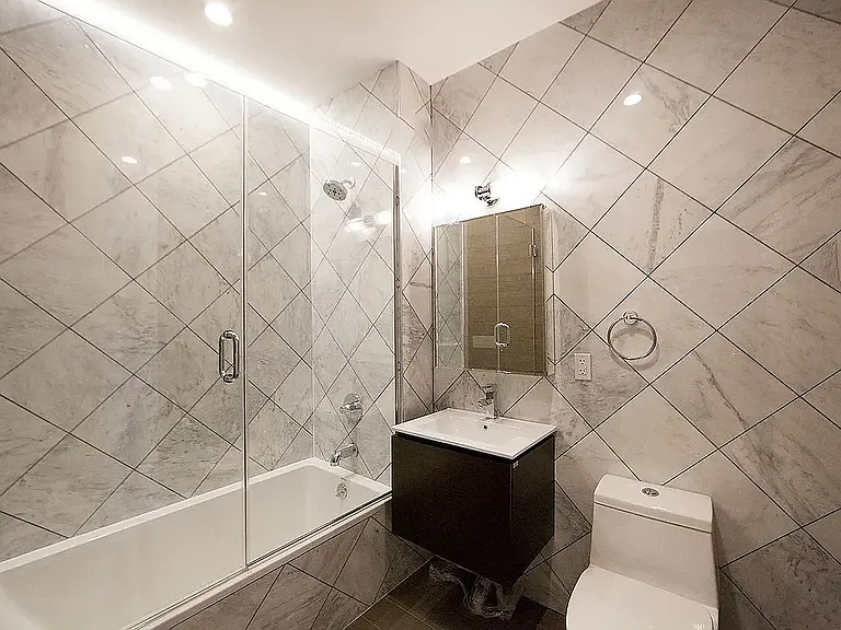 613 Woodward Ave #3A — Photo 16