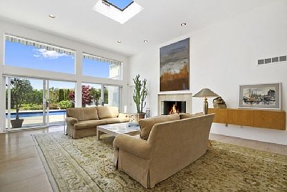 1st image of 25 Mill Creek Close
