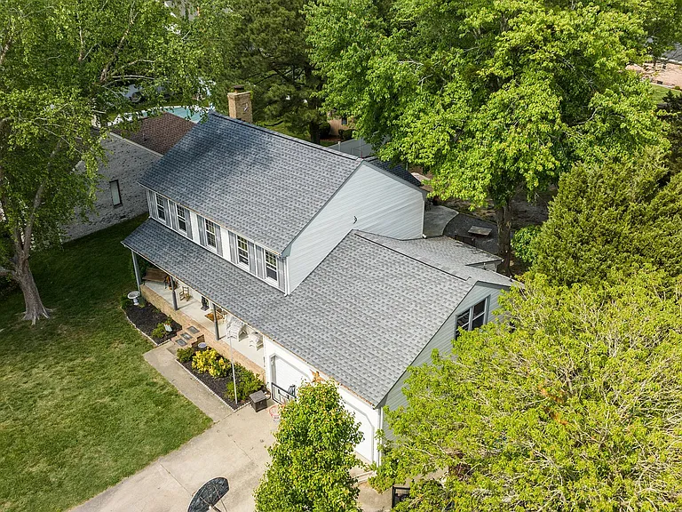 435 Currituck Dr — Photo 8