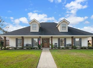 111 Wellington Dr, Houma, LA 70360