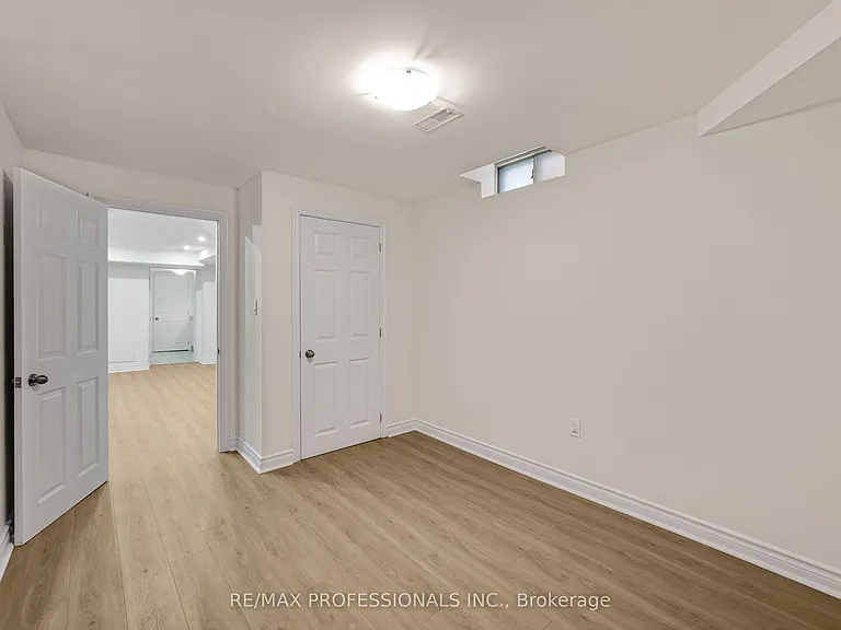 2900 Tradewind Dr #BASEMENT — Photo 15