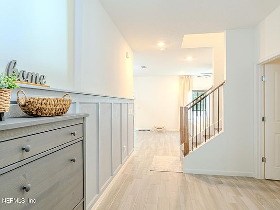 2nd image of 9888 LOVAGE Lane