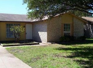 1515 Glenmeadows Dr, Round Rock, TX 78681