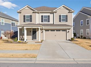 4032 Archstone Dr, Virginia Beach, VA 23456