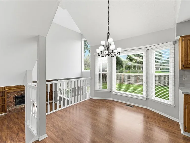 11811 Slater St — Photo 19