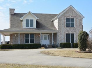 951 Maddox Onan Rd, Pleasureville, KY 40057