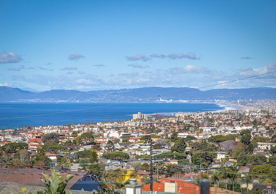 1st image of 817 Calle Miramar