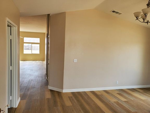 4th image of 21225 Tannin Pl