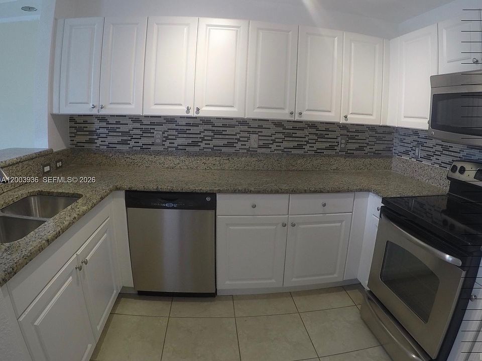 1st image of 11401 89th St #105
