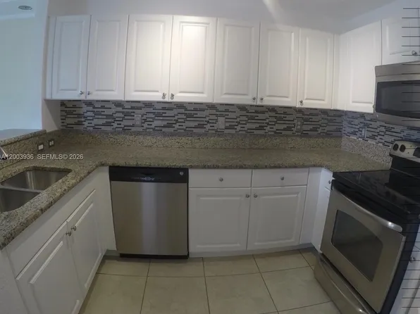 11401 89th St, Miami, FL