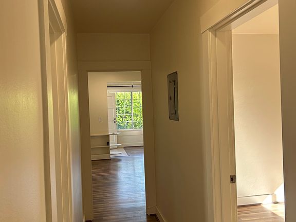 3rd image of 53 E 39th Ave #53