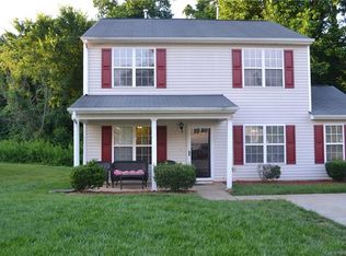 11109 Olde English Dr, Charlotte, NC 28216