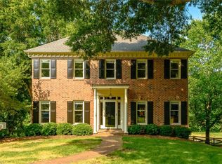 3556 Summerfield Ln, Winston Salem, NC 27106