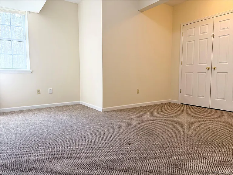 105 N Montgomery St #B2-7 — Photo 7