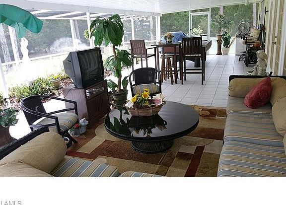 2nd image of 5980 Sea Grass Ln