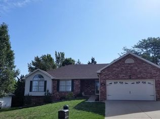 1611 Northport Dr, Jefferson City, MO 65109