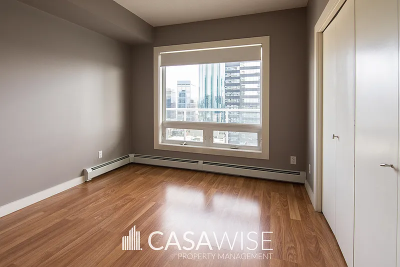 2 bed, 2.0 bath, 968 sqft, $1,900 — Photo 4