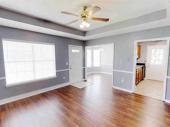 5th image of 1856 Twin Pine Dr