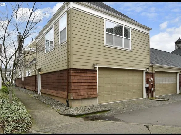 1425 NE Market Dr #B, Fairview, OR 97024