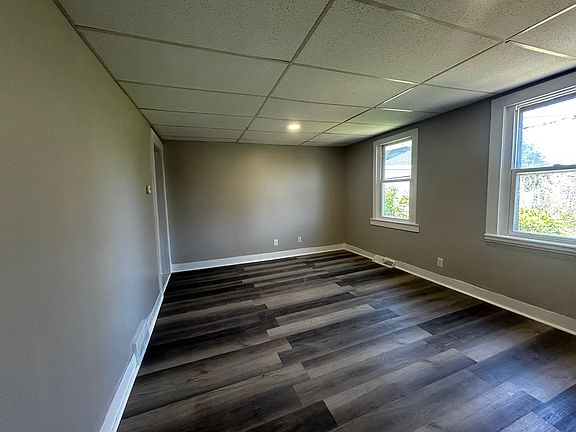 2nd image of 1130 Douglas Ave #3