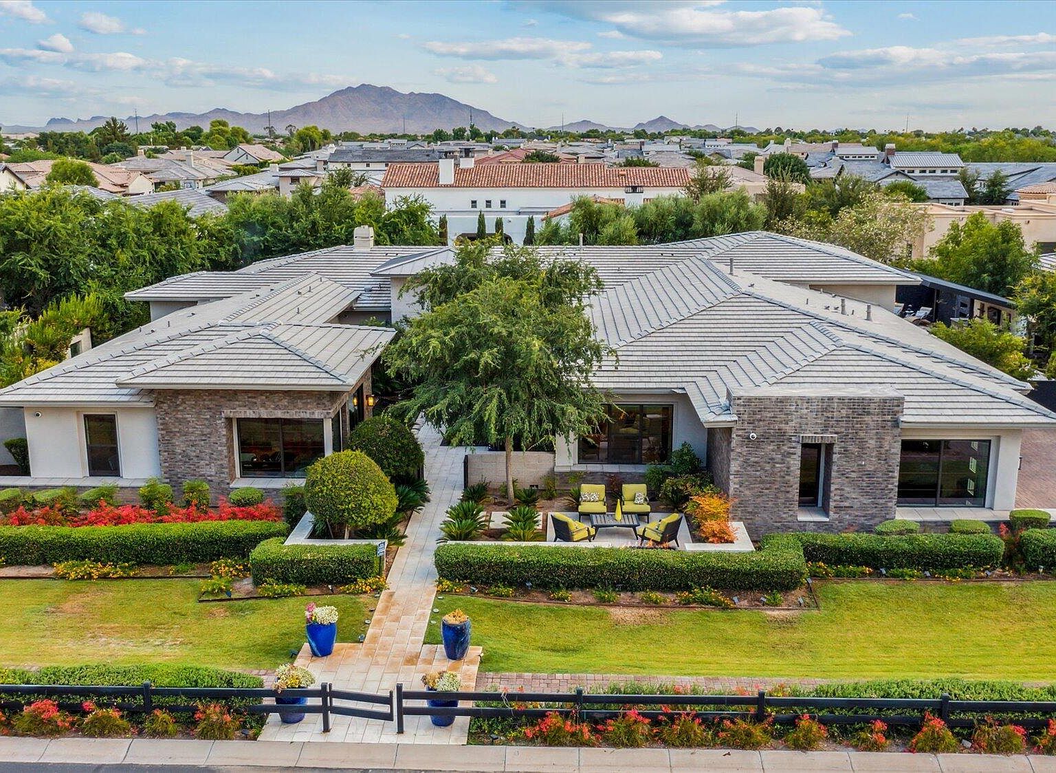 2751 E Pelican Ct, Gilbert, AZ 85297 MLS 6570538 Zillow